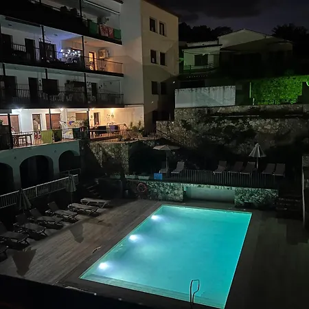 Sailor Sea Views 公寓 *