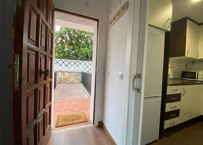 Sailor Sea Views 또사데마르